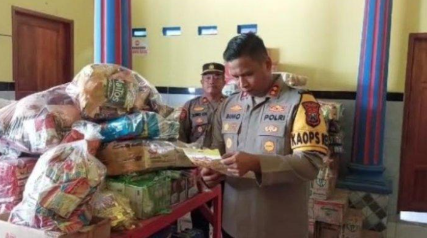 Kapolres Kediri AKBP Bimo Aryanto bersama jajaran melakukan inspeksi mendadak di gudang UD Tiga Putra Grosir yang berlokasi di Desa Krecek, Kecamatan Badas, Kabupaten Kediri, Rabu (2/10/2024).