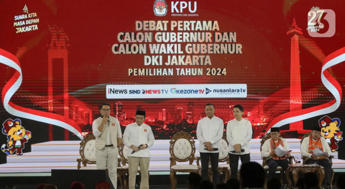 Debat mengangkat tema
