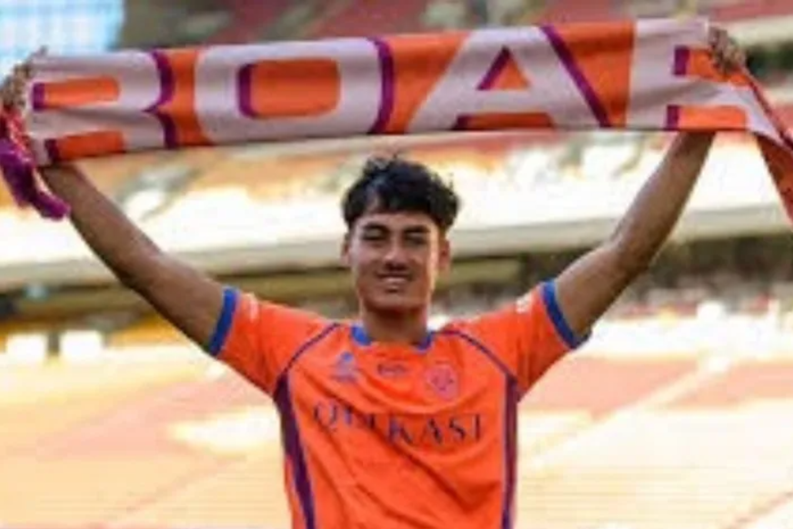 Rafael Struick berhasil debut dengan Brisbane Roar, bermain sebagai starter dan menyumbang hasil imbang 1-1 melawan Adelaide United. (Instagram)