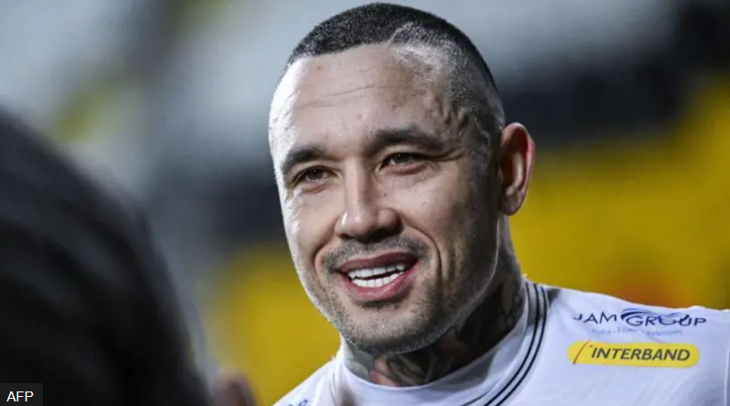 Radja Nainggolan membela klub kasta kedua Liga Belgia, Lokeren-Temse.