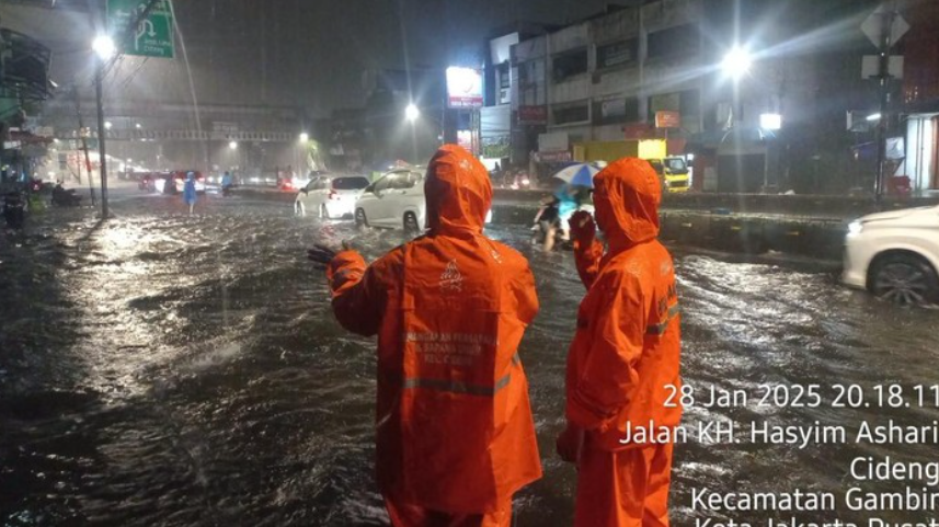 Foto: Banjir di Jakarta pada 28 Januari 2025 malam (dok.BPBD Jakarta)