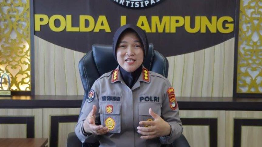Polda Lampung memburu oknum LSM yang diduga menyebarkan video asusila viral di Lampung Timur, ujar Kabid Humas Kombes Pol Yuni Iswandari Yuyun, Jumat (31/1/2025).