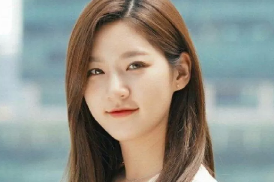 Aktris Kim Sae Ron mendadak dikabarkan meninggal dunia Minggu, 16 Februari 2025 di rumahnya dan tidak ditemukan tanda-tanda kekerasan. (YG Stage)
