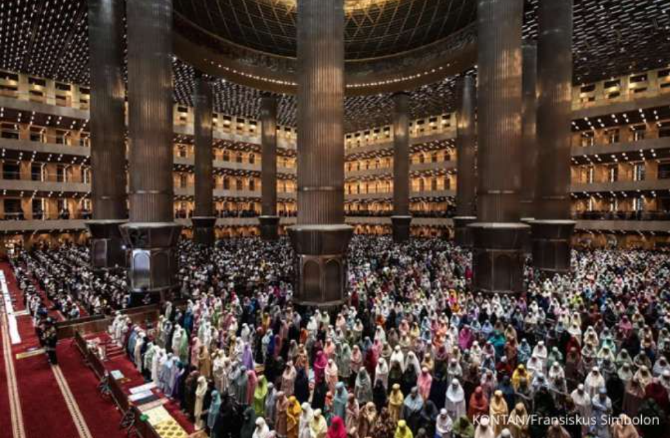 ILUSTRASI. Puasa Ramadan adalah ibadah wajib bagi umat Islam yang dilakukan pada bulan Ramadan berdasarkan kalender Hijriah. KONTAN/Fransiskus Simbolon