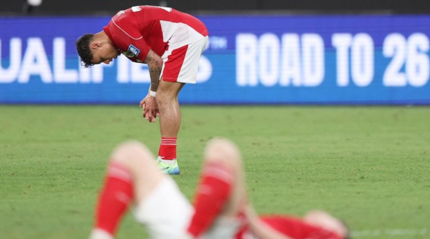 Timnas Indonesia usai kalah dari Australia. (Foto: Getty Images/Mark Metcalfe)