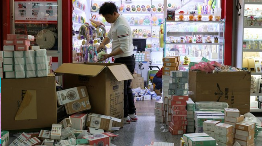 Foto: Geliat perekonomian China di tengah aturan tarif dari Trump (REUTERS/Go Nakamura)