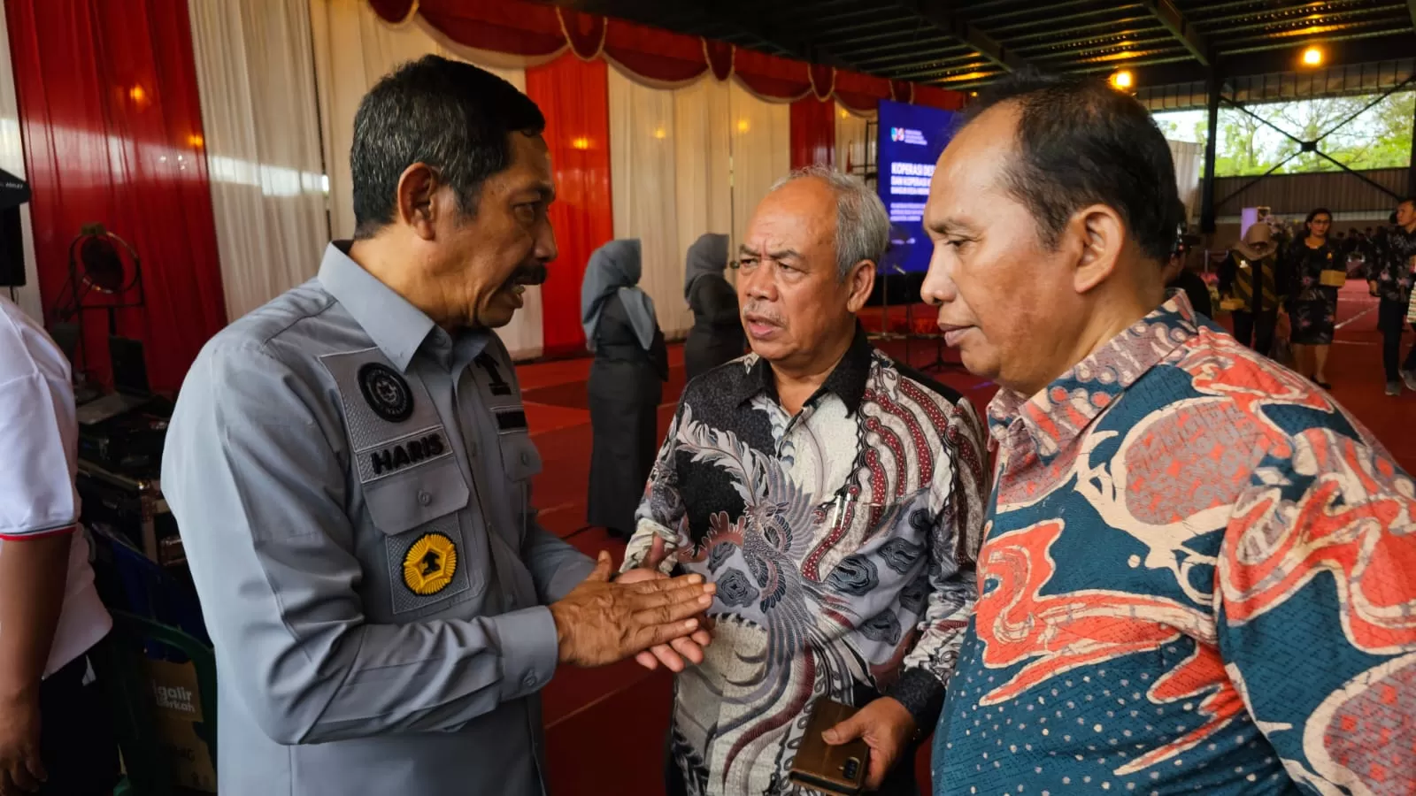 Kepala Kemenkumham Jatim Haris Sukamto Memberikan Apresiasi Pada Semua Pihak Yang Mendukung Proses Percepatan Pembentukan Koperasi Merah Putih.