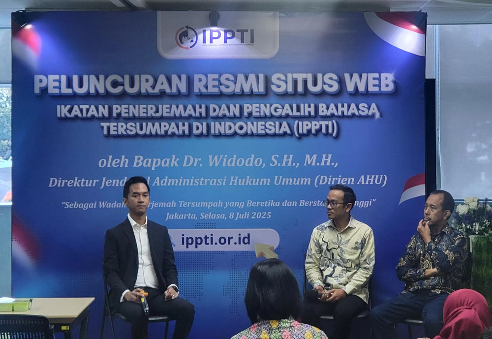 Ikatan Penerjemah dan Pengalih Bahasa Tersumpah di Indonesia (IPPTI) meluncurkan situs website resmi.
