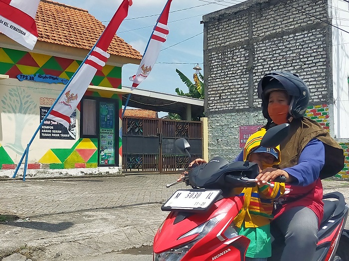 TUTUP: Tempat pengelolaan sampah terpadu di Kelurahan Kemoayoran, Kecamatan/Kabupaten Bangkalan tidak beroperasi, Sabtu (23/8).&nbsp;