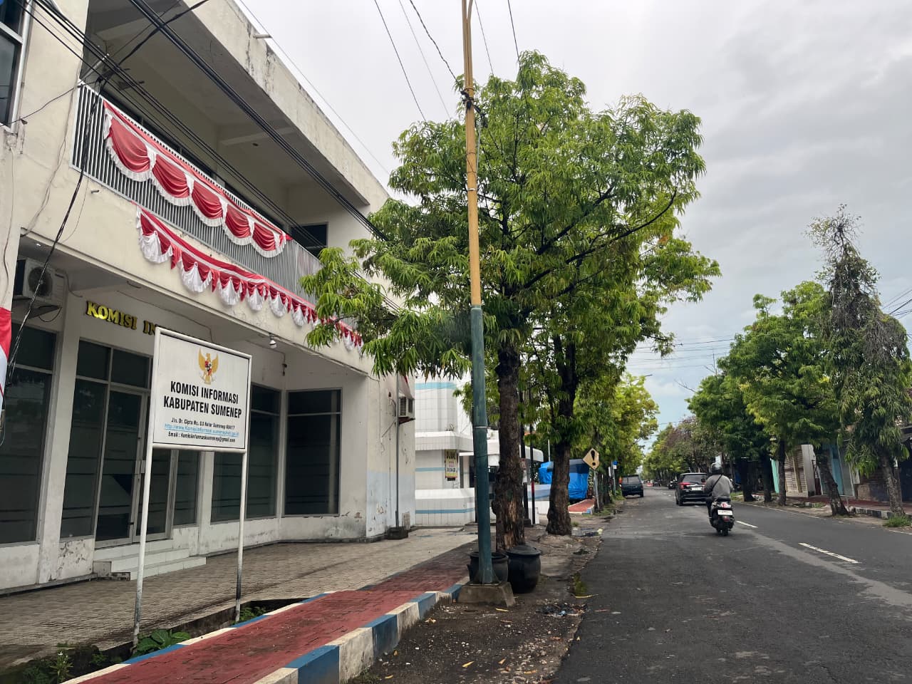 MEGAH: Keberadaan Kantor KI Sumenep yang berlokasi di Jalan dr Cipto, Desa Kolor, Kecamatan Kota.