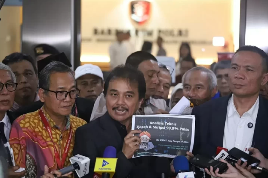 Polda Metro Jaya menjadwalkan pemanggilan Roy Suryo, Rismon Sianipar, dan Tifauziah Tyassuma pada Kamis (13/11/2025). Foto/Dok SindoNews