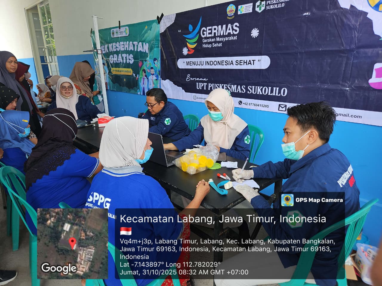 Puskesmas Sukolilo saat melakukan cek kesehatan gratis yang diberi program YES I CARE