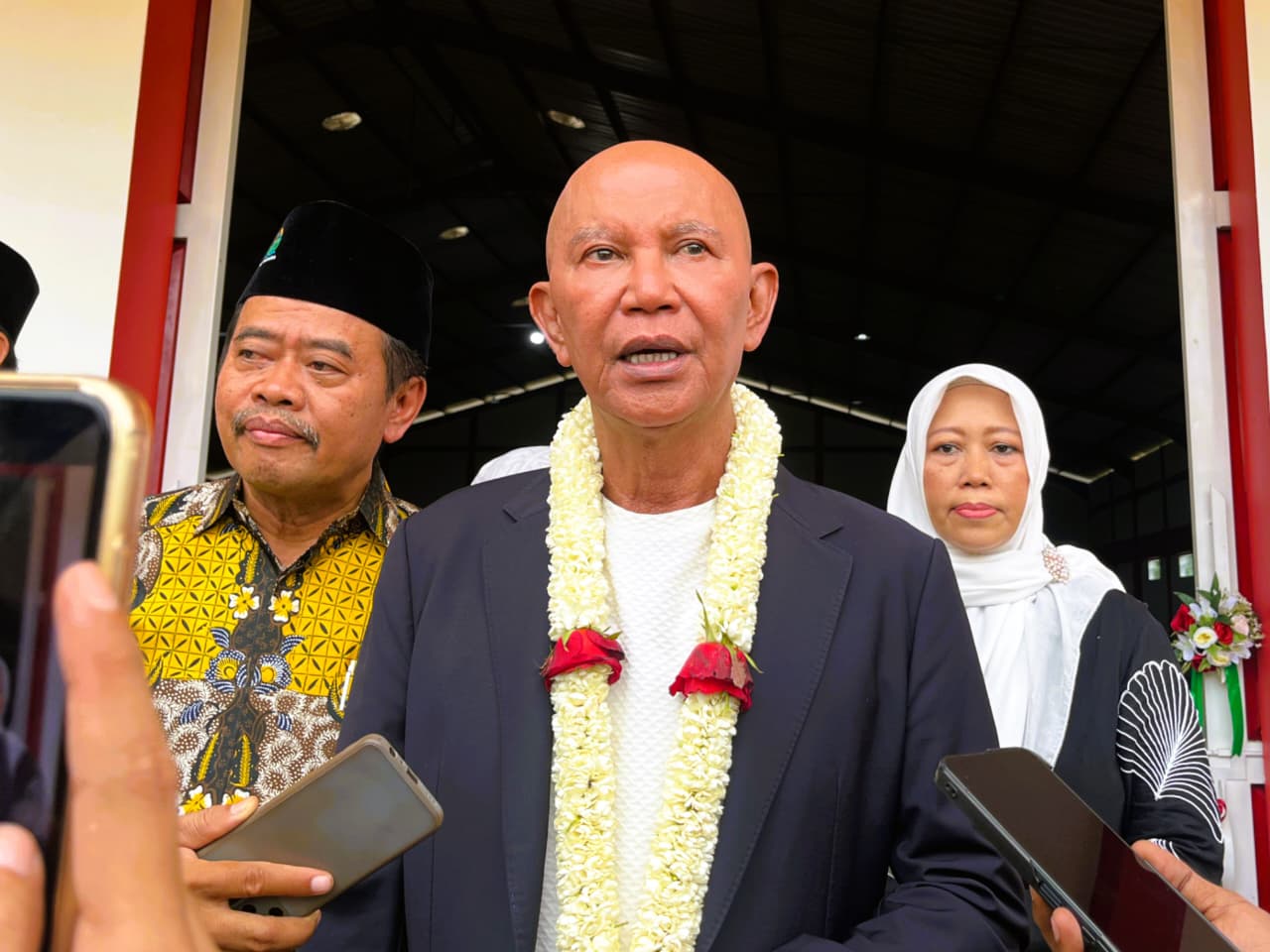 TEGAS: Ketua Banggar DPR RI MH Said Abdullah saat wawancara dengan awak media, Sabtu (22/11).&nbsp;