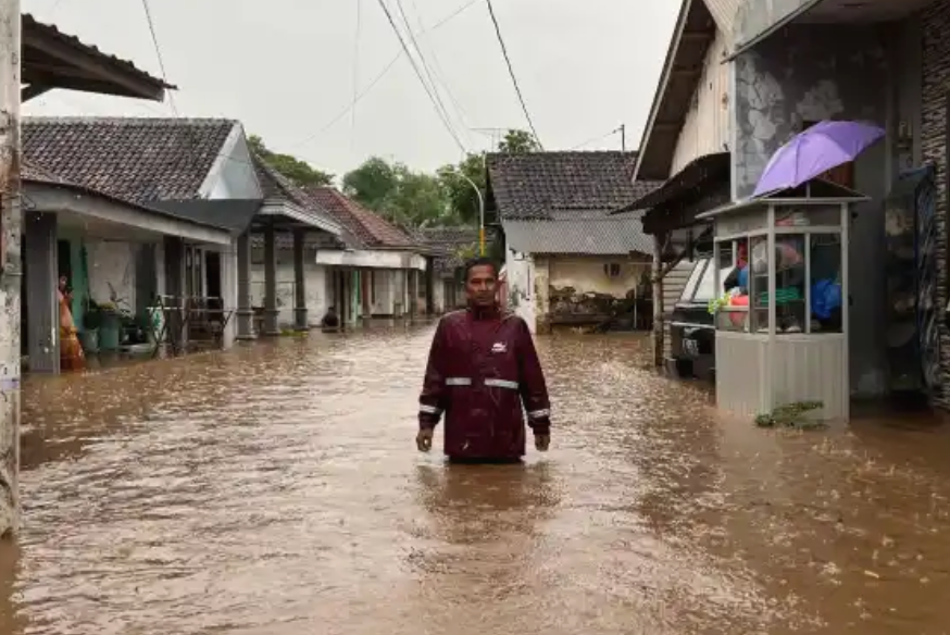 Banjir yang melanda Kecamatan Winongan Pasuruan, Kamis (4/12/2025)