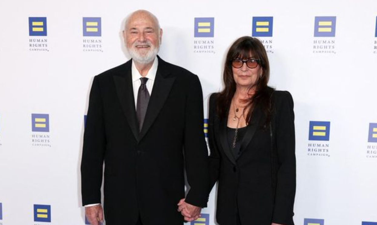 Kabar kematian sineas legendaris Rob Reiner dan istrinya, Michele Singer, ditemukan meninggal dunia dengan kondisi ditikam membuat geger Hollywood. (Getty Images via AFP/MATT WINKELMEYER)