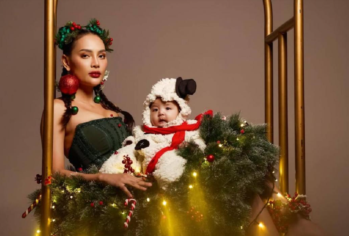Erika Carlina dan Baby Andrew di Natal 2025. (Foto: Instagram)