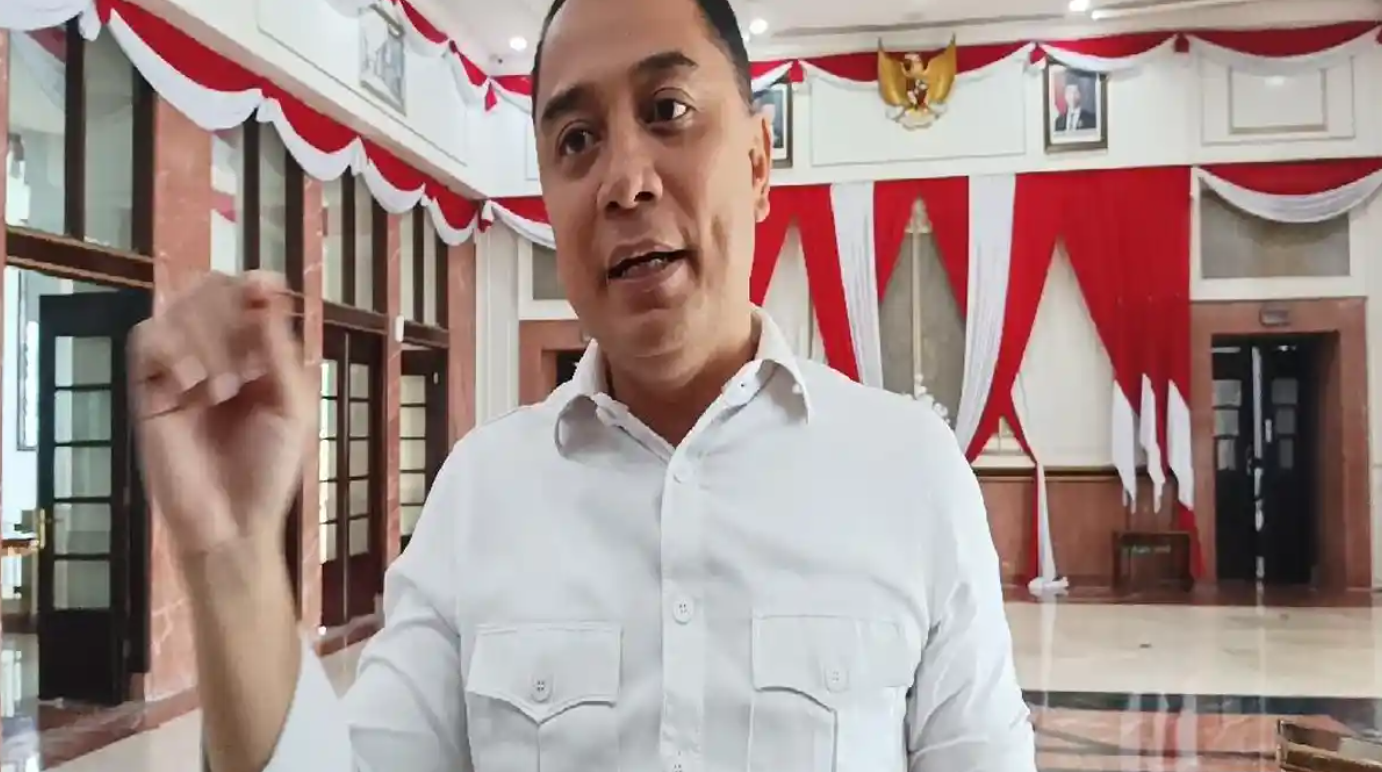 Wali Kota Surabaya Eri Cahyadi saat beri penjelasan di Surabaya beberapa waktu lalu. (TribunJatim.com/Bobby Constantine Koloway)
