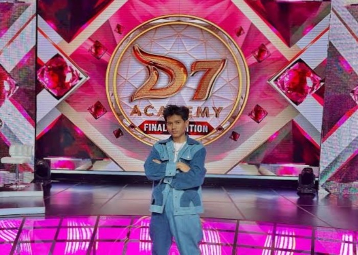 Penyambutan Juara Runner-up DA7 Valen diwarnai dengan sikap tarik diri dari Panitia Pemkab Pamekasan.