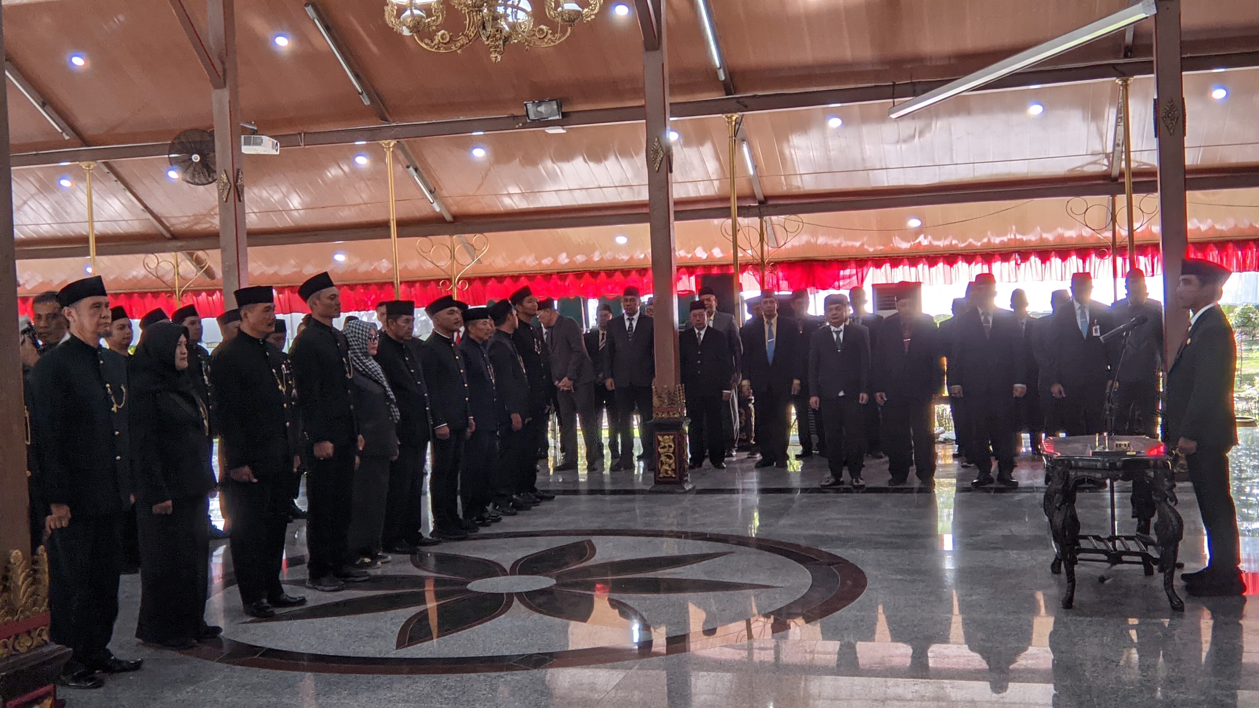 Pelantikan pejabat struktural Pemkab Bangkalan.