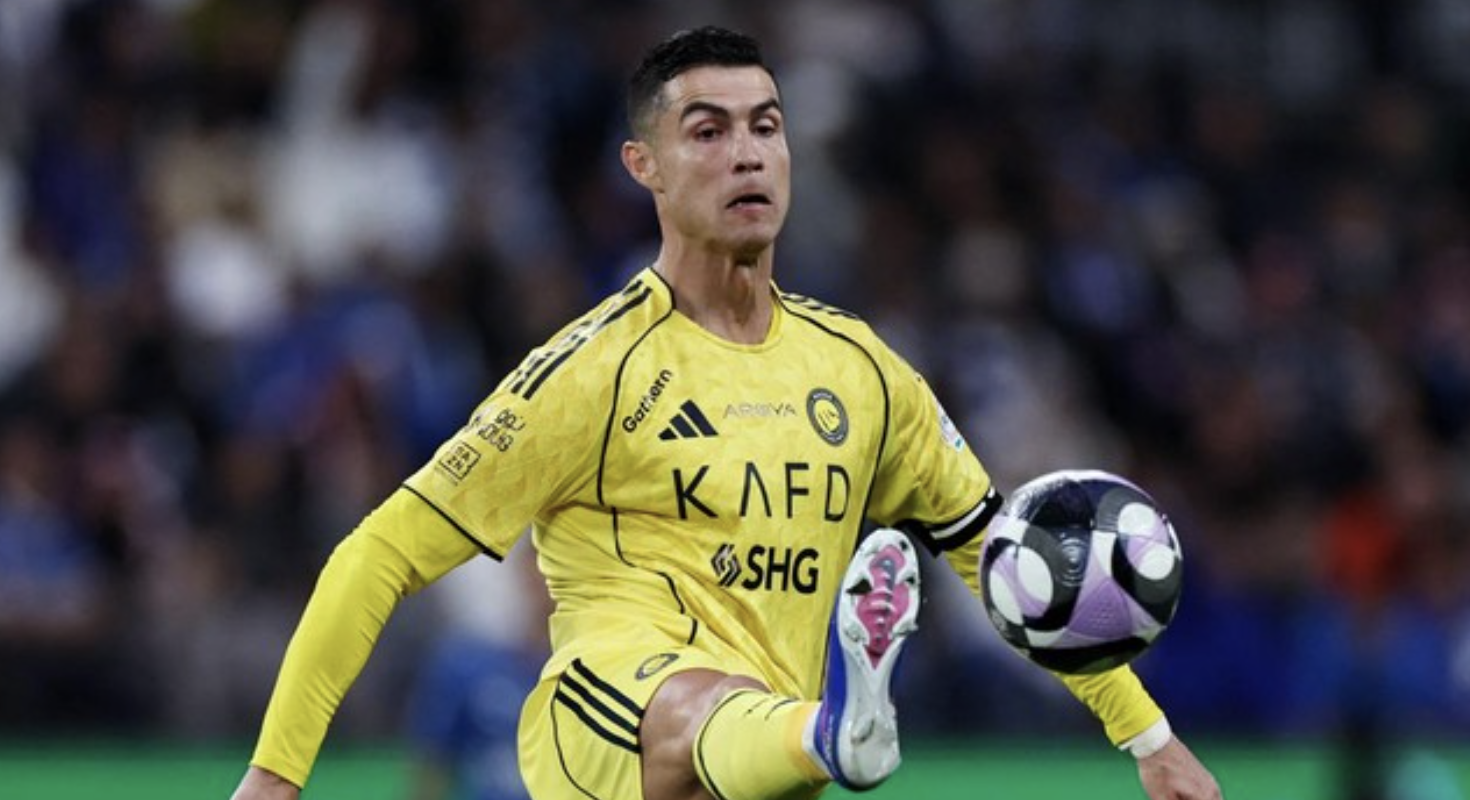Cristiano Ronaldo mencetak gol, tetapi Al Nassr dibungkam Al Hilal. (REUTERS/Hamad I Mohammed)