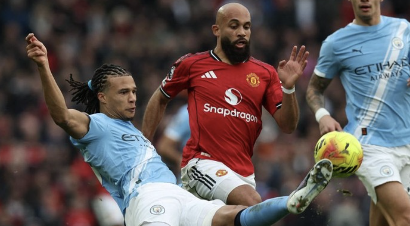 Manchester United menang 2-0 saat melawan Manchester City di Liga Inggris. (Foto: AFP/DARREN STAPLES)