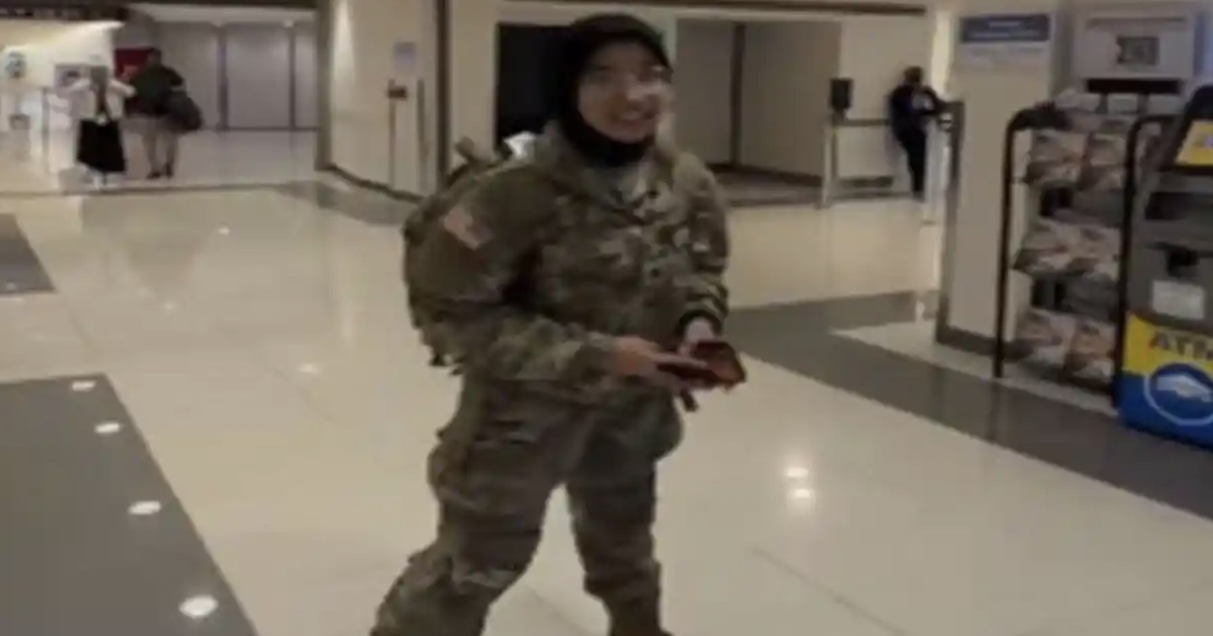 Syifa, WNI asal Tangerang menjadi tentara Amerika Serikat viral di media sosial.(Instagram/bunda_kesidaa)