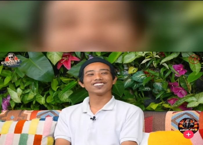 Pria yang disuruh angkat pohon pisang di konten Willy Salim.