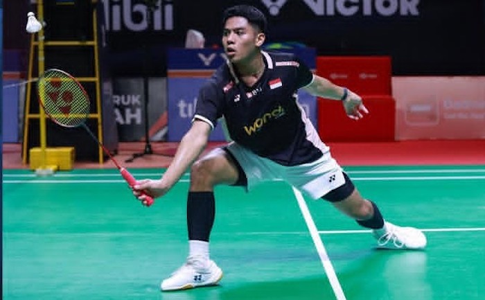 TALENTA MUDA: Pebulu tangkis Moh. Zaki Ubaidillah bertanding dalam kejuaraan Daihatsu Indonesia Master 2026 di Jakarta, Kamis (22/1).&nbsp;