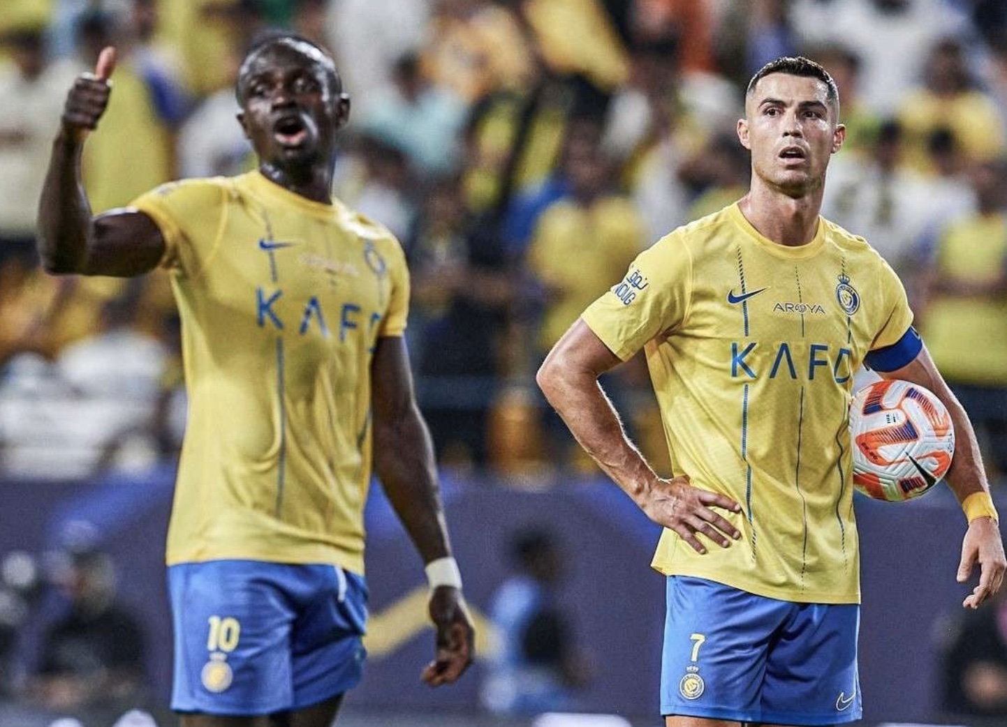 Duet bintang Al Nassr, Cristiano Ronaldo dan Sadio Mane, saat berlaga melawan Al Taawon yang berakhir dengan kemenangan tipis 1-0.