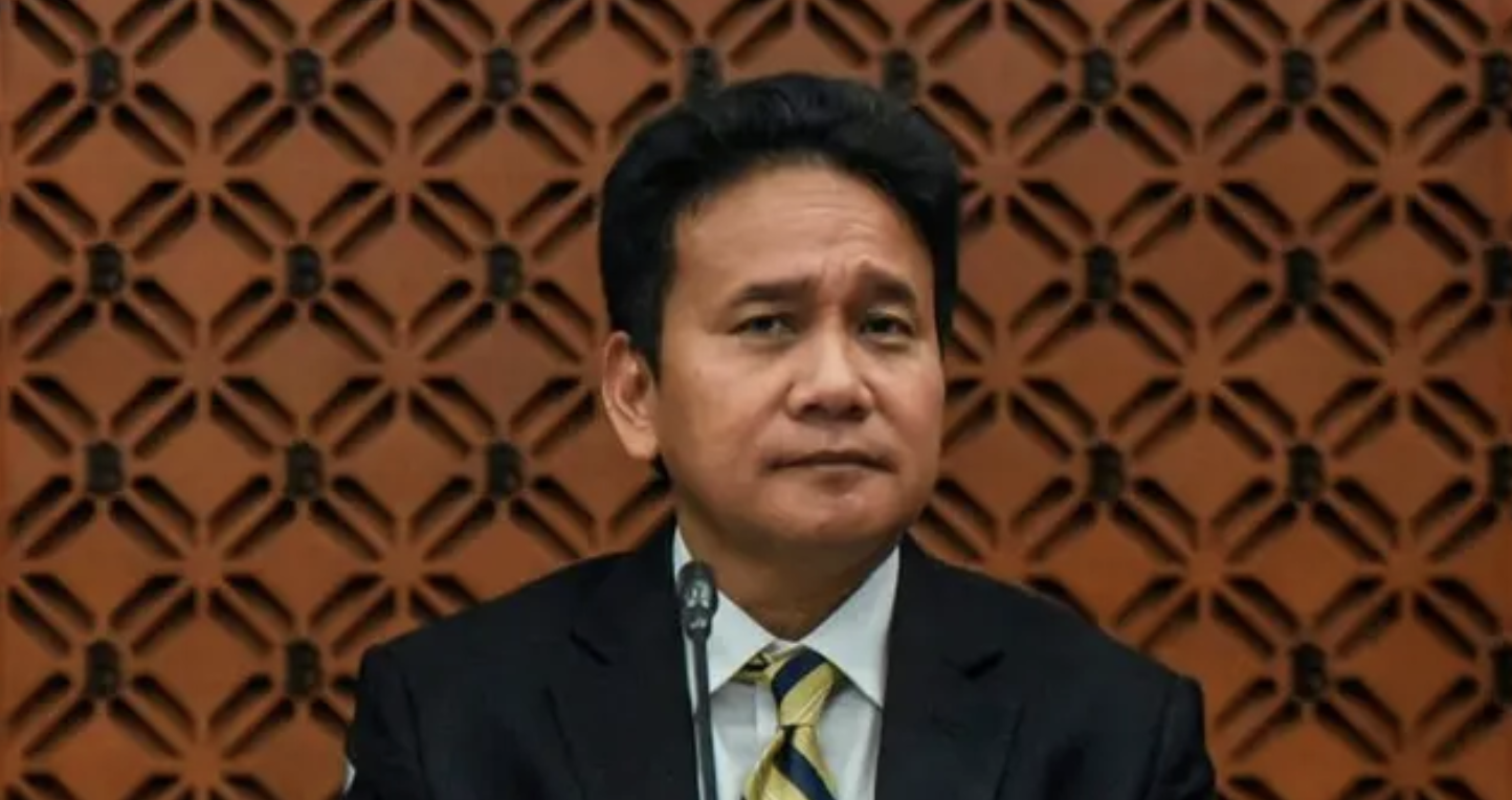 Mirza Adityaswara Resmi Mundur, OJK Pastikan Tugas Wakil Ketua Tetap Berjalan.