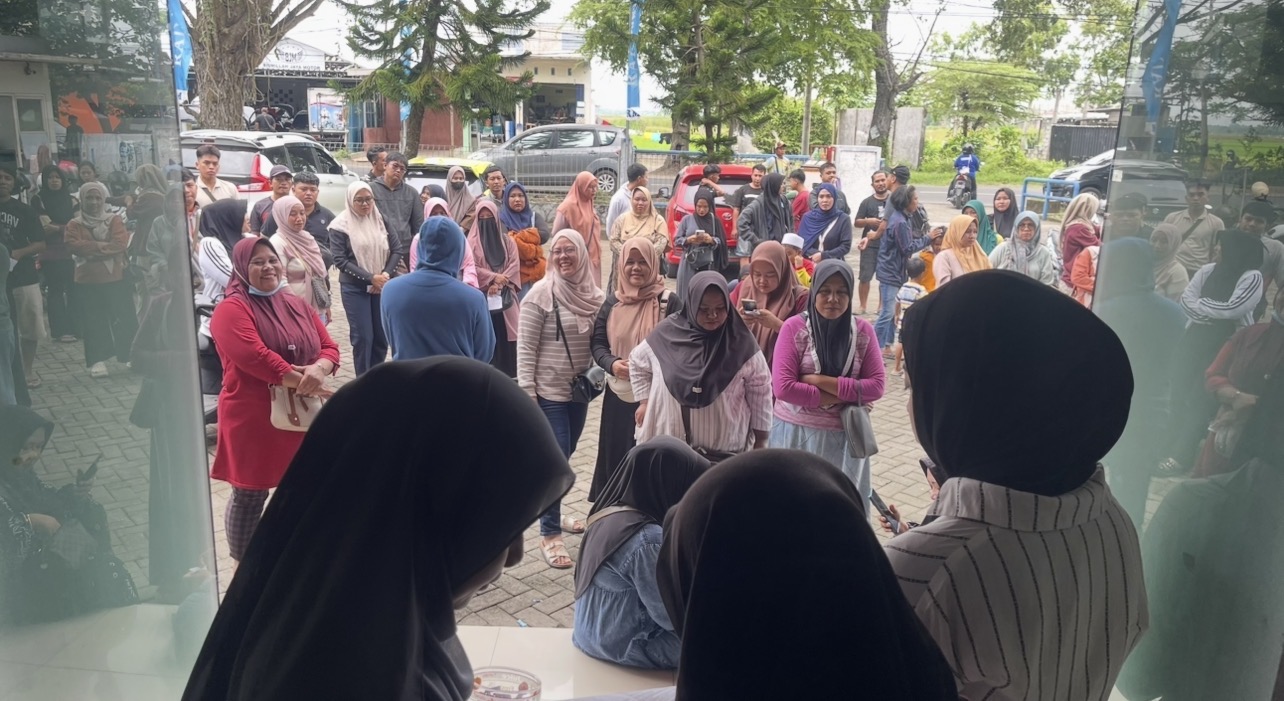 Ratusan peserta Bazar Takjil Ramadan saat mengikuti Tekhnikal Meeting di kantor Jawa Pos Radar Madura beberapa waktu lalu