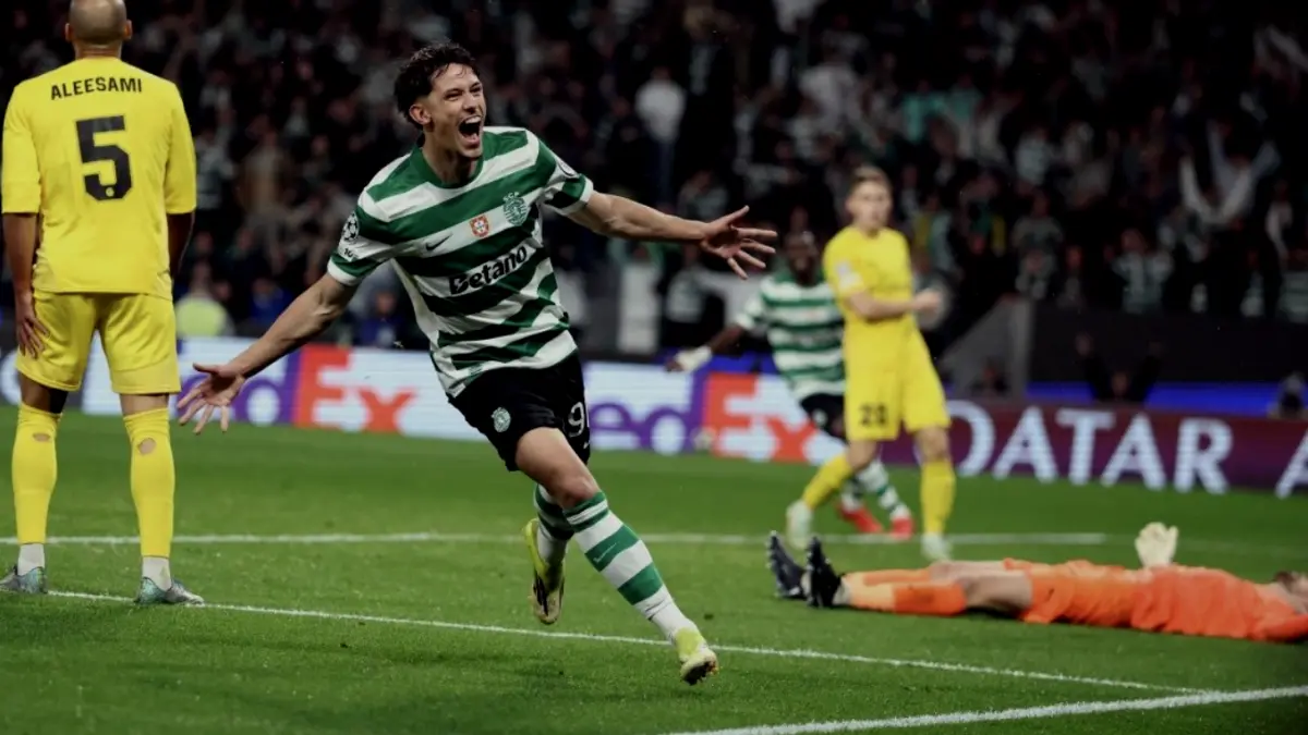 Penyerang Sporting Lisbon, Rafael Nel, merayakan gol kelima timnya pada laga leg kedua babak 16 besar Liga Champions antara Sporting
CP dan Bodoe/Glimt di stadion Jose Alvalade di Lisbon pada 17 Maret 2026. (AFP/PATRICIA DE MELO MOREIRA)