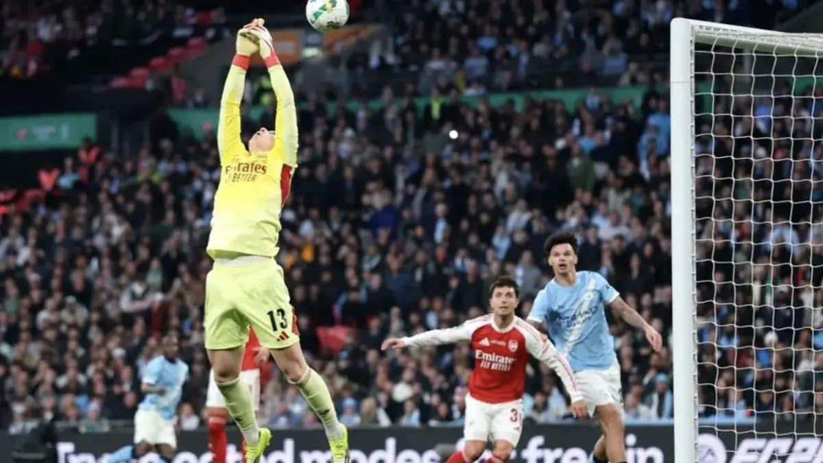 Blunder Kepa Arrizabalaga. (Foto: Getty Images/Julian Finney)