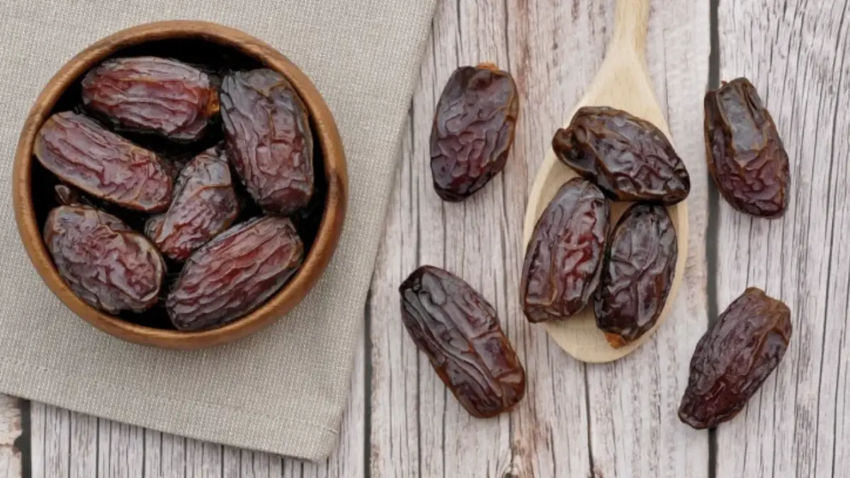 Ilustrasi buah kurma yang identik sebagai makanan pembuka saat puasa. (Foto: Pixabay)