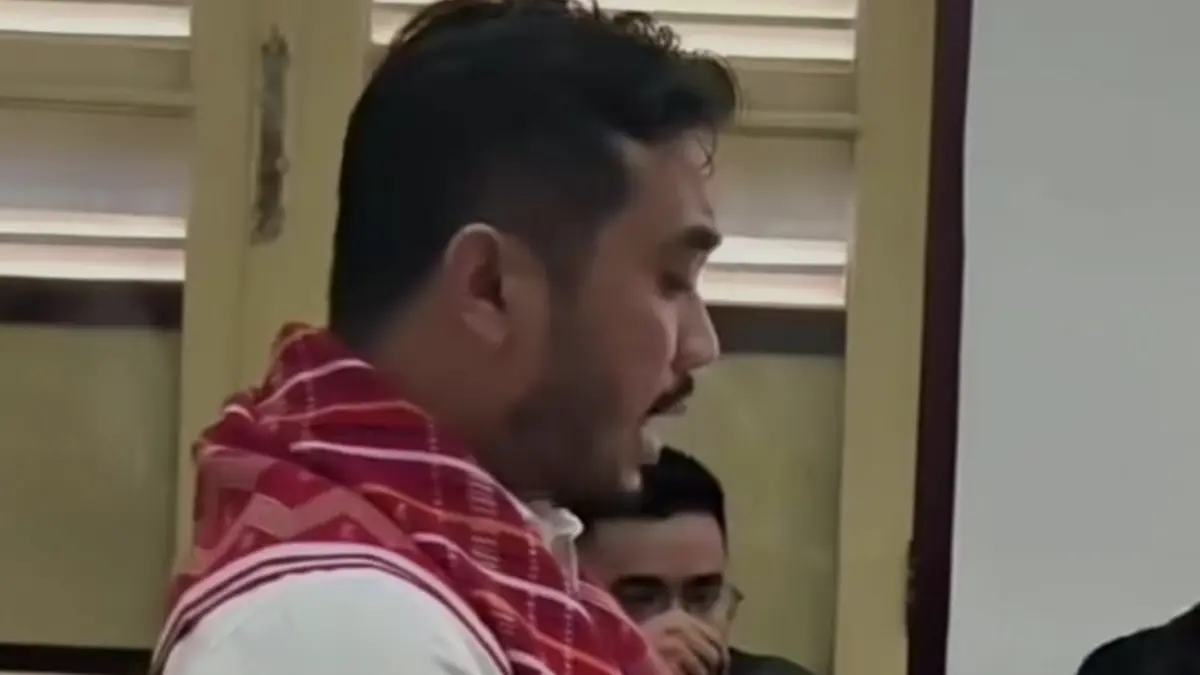 Direktur CV. Promiseland, Amsal Christy Sitepu, saat mengikuti persidangan di Pengadilan Negeri (PN) Medan. (Instagram Amsal Christy Sitepu)