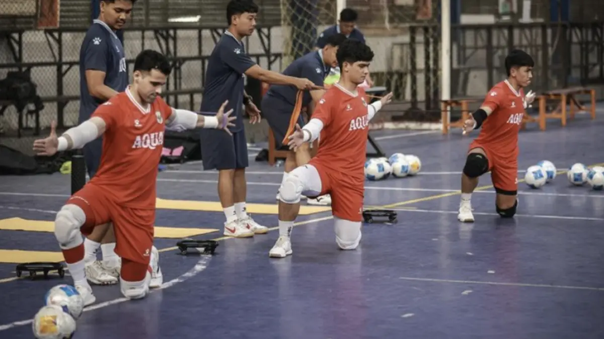 Sesi latihan Timnas Futsal Indonesia. Foto: ANTARA FOTO/Dhemas Reviyanto