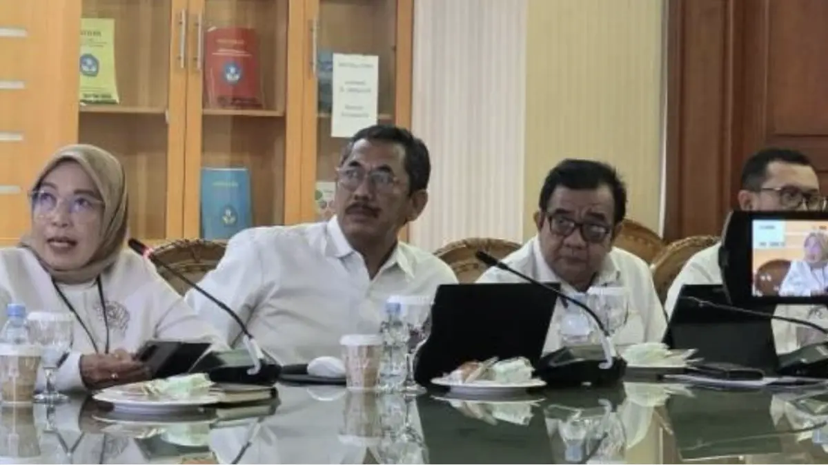Direktorat Jenderal GTK Kemendikdasmen menyelenggarakan Taklimat Media Tentang Surat Edaran Mendikdasmen Nomor 7 Tahun 2026 tentang
Penugasan Guru Non-ASN di Gedung D Kemendikdasmen di Jakarta Pusat, Senin (11/5/2026). (Sumber: ANTARA/Hana Dewi Kinarina Kaban)