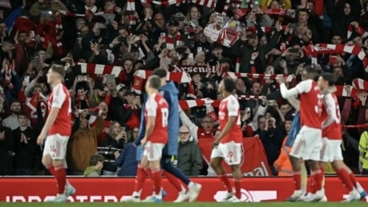 Arsenal semakin mantap di puncak klasemen sementara Liga Inggris usai mengalahkan Burnley. (AFP/Glyn Kirk)