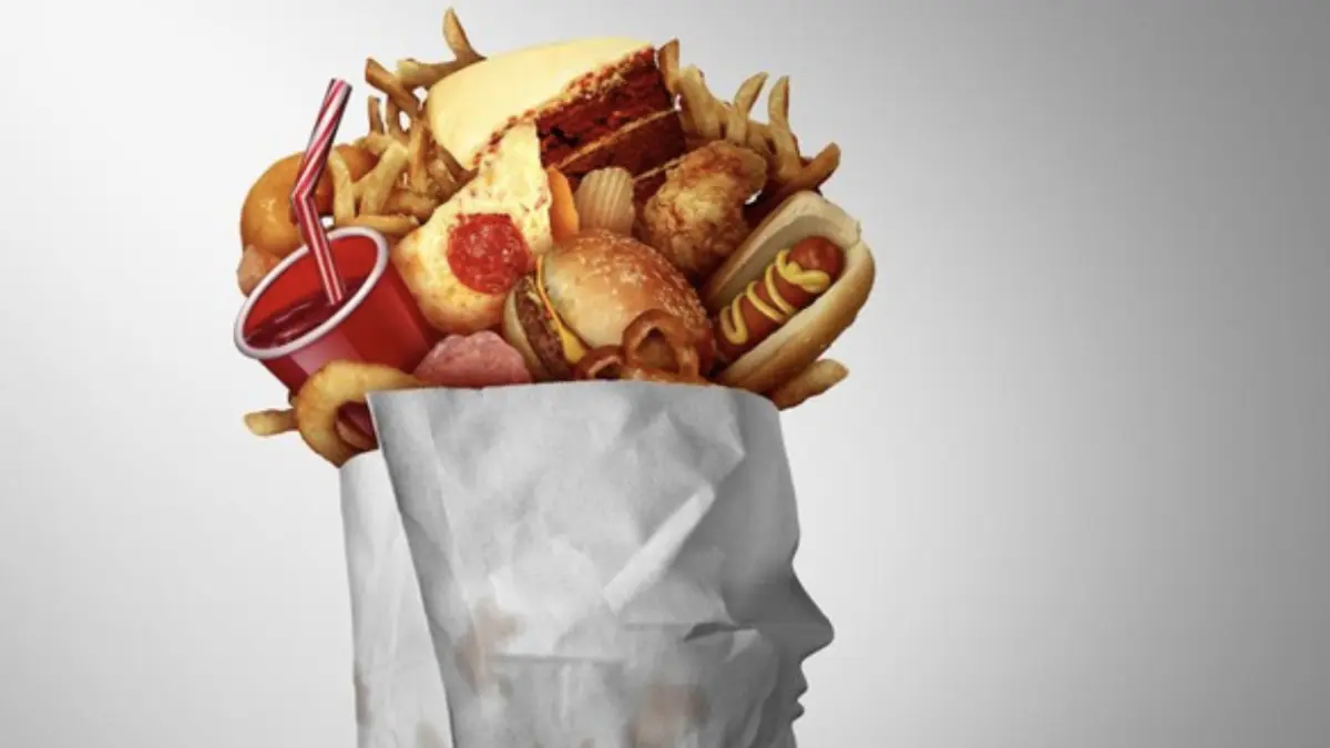 Makanan tertentu bisa memicu pertumbuhan sel kanker. Foto: Getty Images/wildpixel