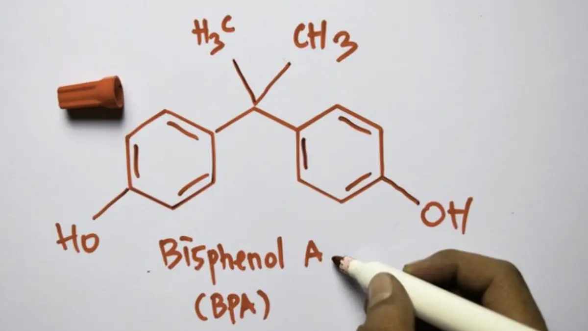 Waspadai juga paparan bisphenol A. Foto: Getty Images/syahrir maulana