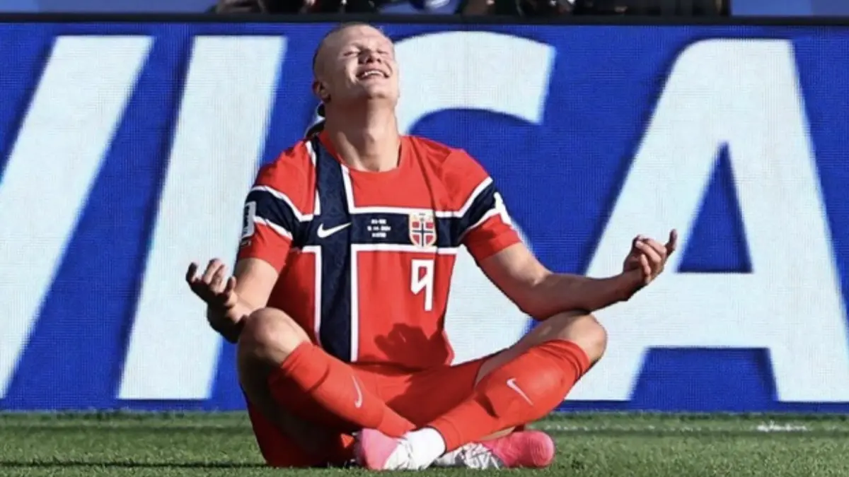 Erling Haaland punya kegemaran unik, makan jeroan. Foto: IMAGN IMAGES via Reuters/Winslow Townson