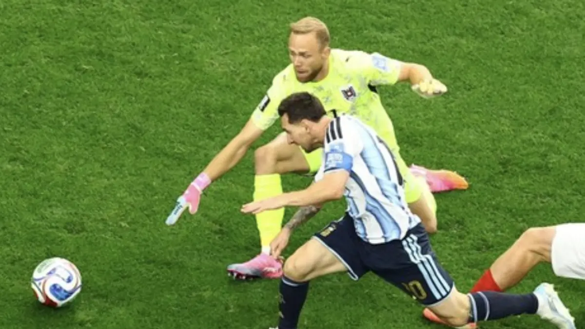 Lionel Messi jadi bintang kemenangan Argentina atas Austria. (REUTERS/Issei Kato)