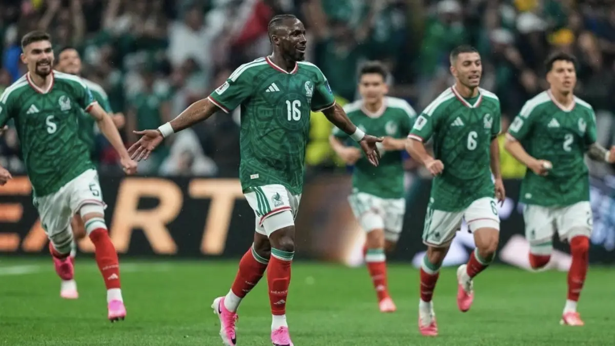 El Tri Amankan Tiket 16 Besar, Meksiko Menang 2-0 atas Ekuador. (bola.net)