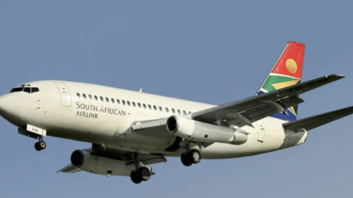 Pesawat Kargo Boeing 737 Hilang di Laut Arab, Bangkai Ditemukan 53 Mil dari Ormara. (Foto: web Boeing 737/Wikipedia)