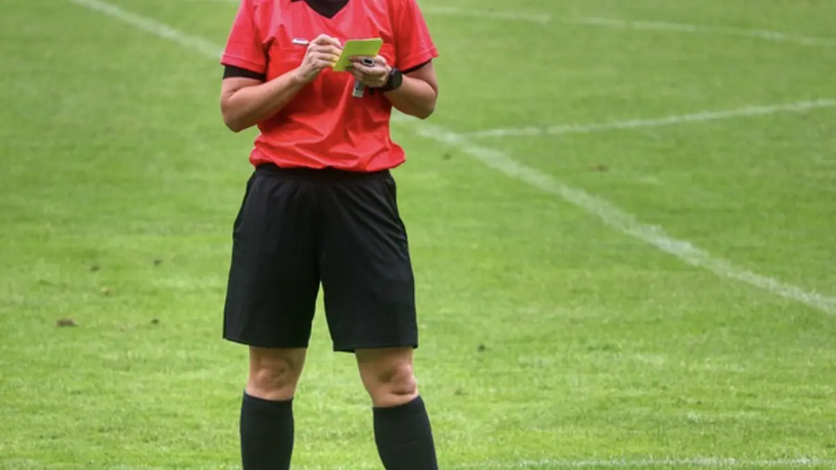 FIFA resmi menunjuk wasit asal Slovenia, Slavko Vincic, untuk memimpin pertandingan final Piala Dunia 2026.-Alexander Fox - Pixabay
