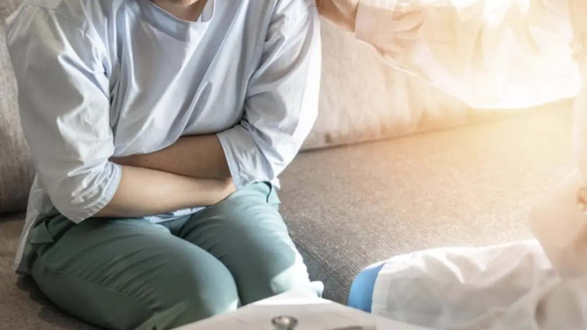 Foto: Ilustrasi sakit perut (Getty Images/iStockphoto/Chinnapong)