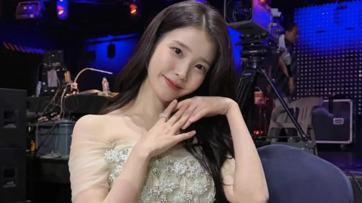 Penyanyi Korea Selatan, Lee Ji-eun atau IU. (Foto: Instagram @dlwlrma)