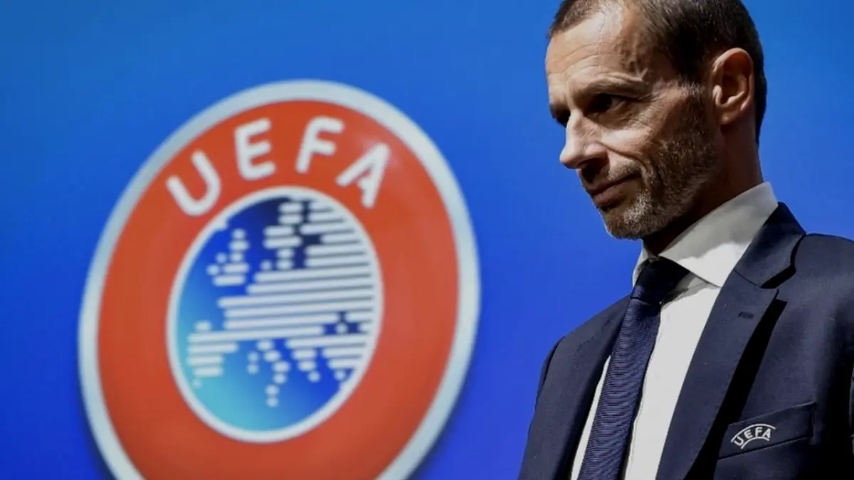 Presiden UEFA Aleksander Ceferin dalam sebuah pertemuan di markas UEFA, Nyon, Swiss, pada 4 Desember 2019. (AFP/FABRICE COFFRINI)