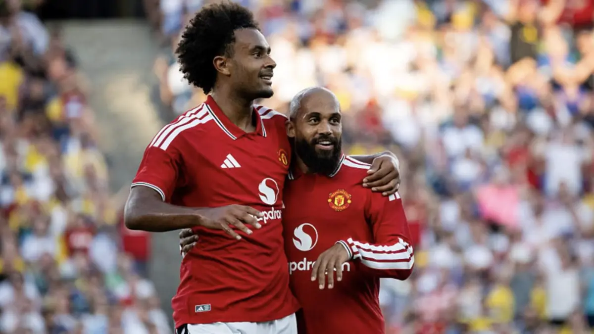 Selebrasi Joshua Zirkzee usai buka keunggulan bagi Man United atas Leeds United dalam laga pramusim di Irlandia, Kamis 13 Agustus
2026.-Ash Donelon-Getty Images
