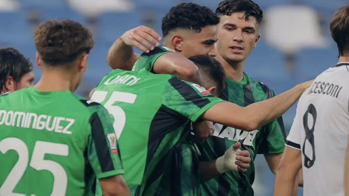 Para pemain Sassuolo melakukan selebrasi usai mencetak gol ke gawang Cesena di laga Coppa Italia.(X
@SassuoloUS)